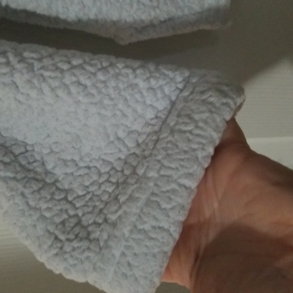 Fleece pullover - Picture 2 of 5